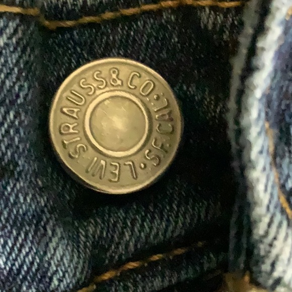 Levi’s Jeans - Picture 2 of 7